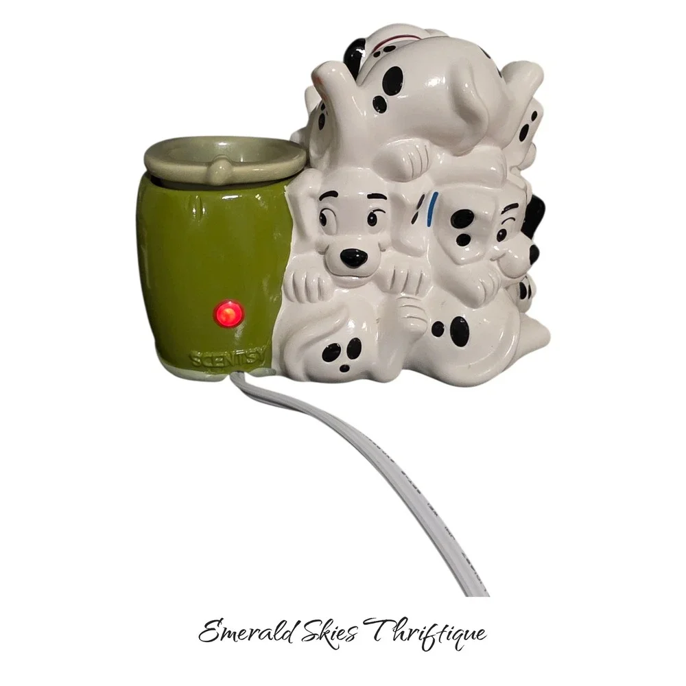 Scentsy x Disney Pile o' Puppies Warmer. Disney: 101 Dalmatians, htf  free ship